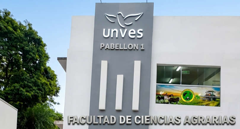 Fachada del Pabellón 1 — Facultad de Ciencias Agrarias UNVES